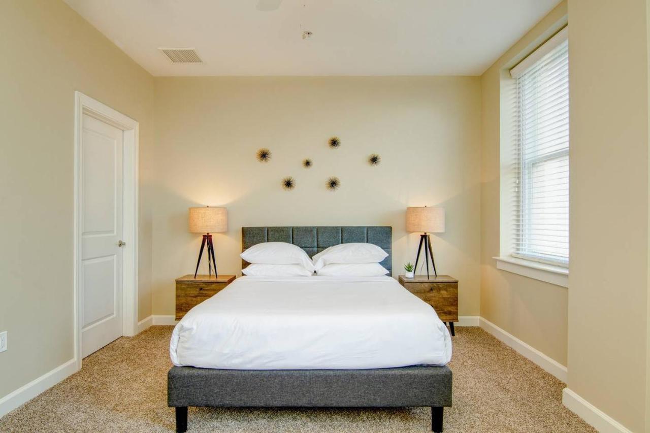 Abode - Downtown Madison Ave *