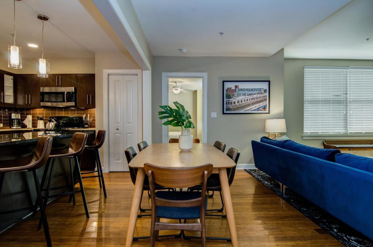 Abode - Downtown Madison Ave Apartment *